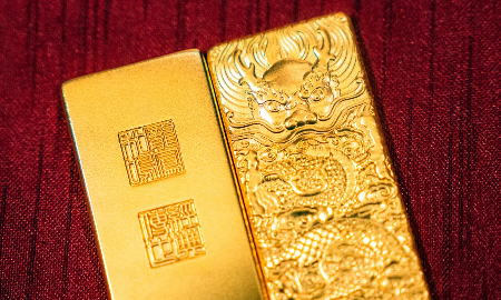 Áp lực chốt lời khiến vàng tuột mốc 5.400 USD/oz, SPDR Gold Trust xả gần 4 tấn