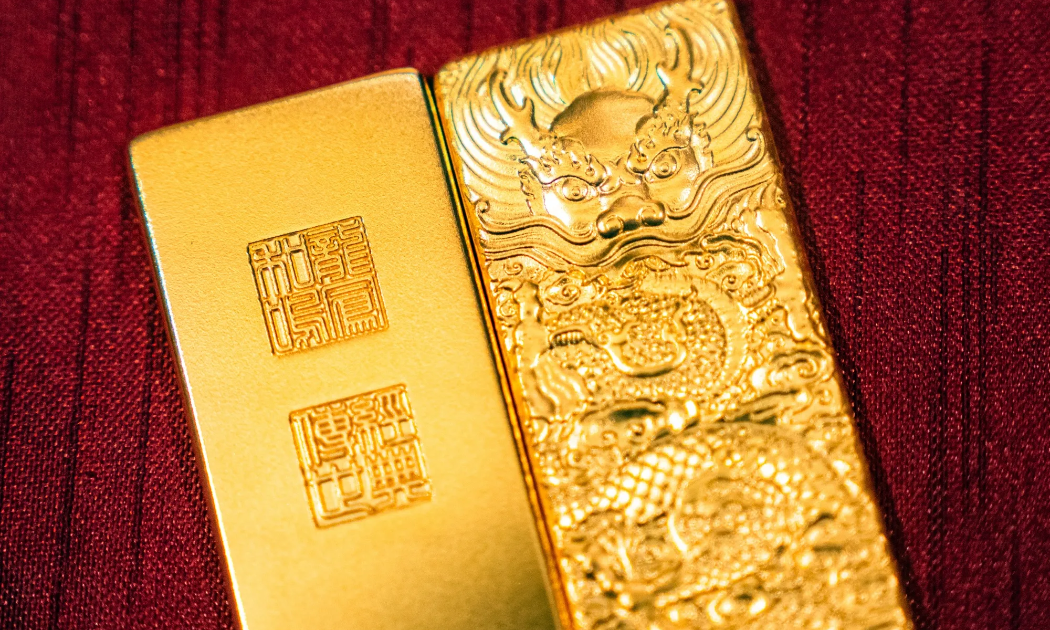 Áp lực chốt lời khiến vàng tuột mốc 5.400 USD/oz, SPDR Gold Trust xả gần 4 tấn