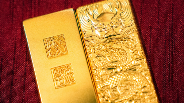 Áp lực chốt lời khiến vàng tuột mốc 5.400 USD/oz, SPDR Gold Trust xả gần 4 tấn