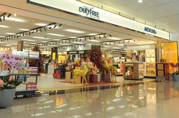 Dù nổi tiếng trong lĩnh vực xa xỉ, dịch vụ sân bay mới là mảng đóng góp khoảng 50% lợi nhuận của IPPG. Ảnh: IPPG,