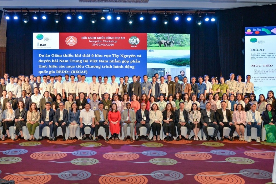 Đại diện Việt Nam và các bên khởi động sáng kiến. Ảnh: IFAD