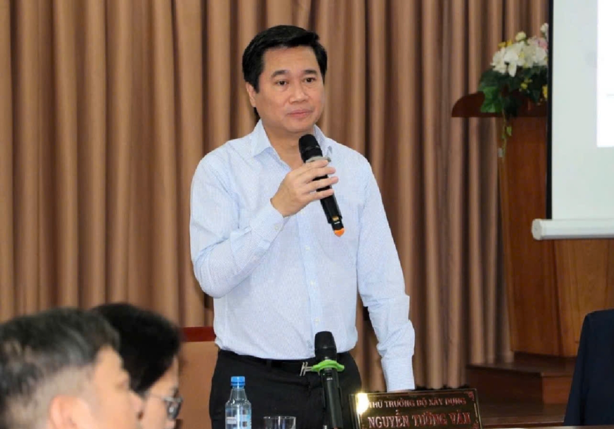 Thứ trưởng Bộ Xây dựng Nguyễn Tường Văn.