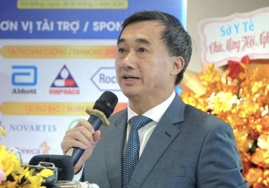 GS. Trần Văn Thuấn, Thứ trưởng Bộ Y tế phát biểu tại Hội nghị.