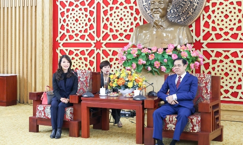 Nghệ An tăng cường hợp tác quốc tế, đón sóng FDI mới