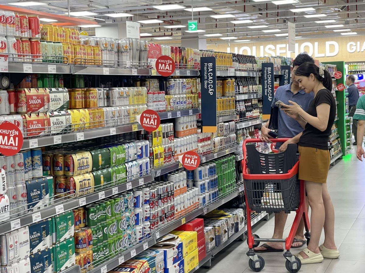 Người tiêu dùng ngày càng ưa chuộng sản phẩm xanh và bao bì tái chế. Ảnh minh họa