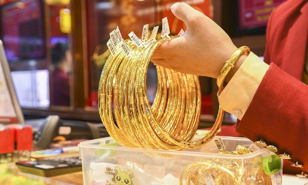 Giá mua, bán vàng miếng giảm 3,4 triệu đồng/lượng