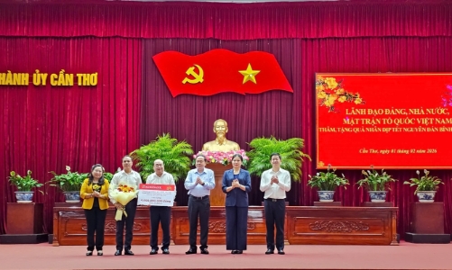 Agribank hỗ trợ 100 tỷ đồng cho người yếu thế đón Tết Bính Ngọ