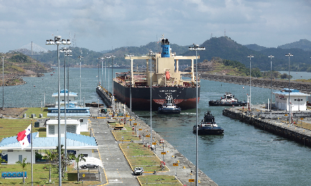 Tòa án ra phán quyết về kênh đào Panama có lợi cho Mỹ