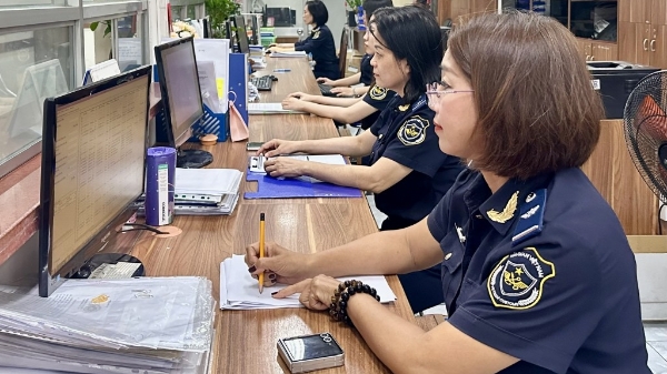 Từ 1/2/2026, thời hạn xác nhận hoàn thành nghĩa vụ nộp thuế XNK được ấn định tối đa 3 ngày