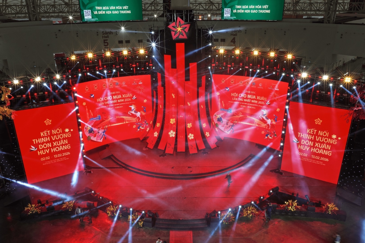 Sau lễ khai mạc, Hội chợ Mùa Xuân 2026 sẽ mở cửa khu vực trong nhà từ 13h00 ngày 2/2/2026.