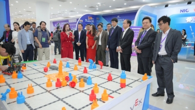 STEM ecosystem officially launched at NIC Hoa Lac