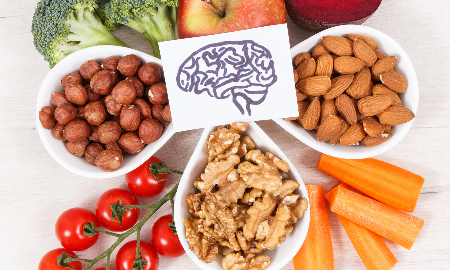 Chế độ ăn uống có vai trò quan trọng đối với não bộ và tuổi thọ.