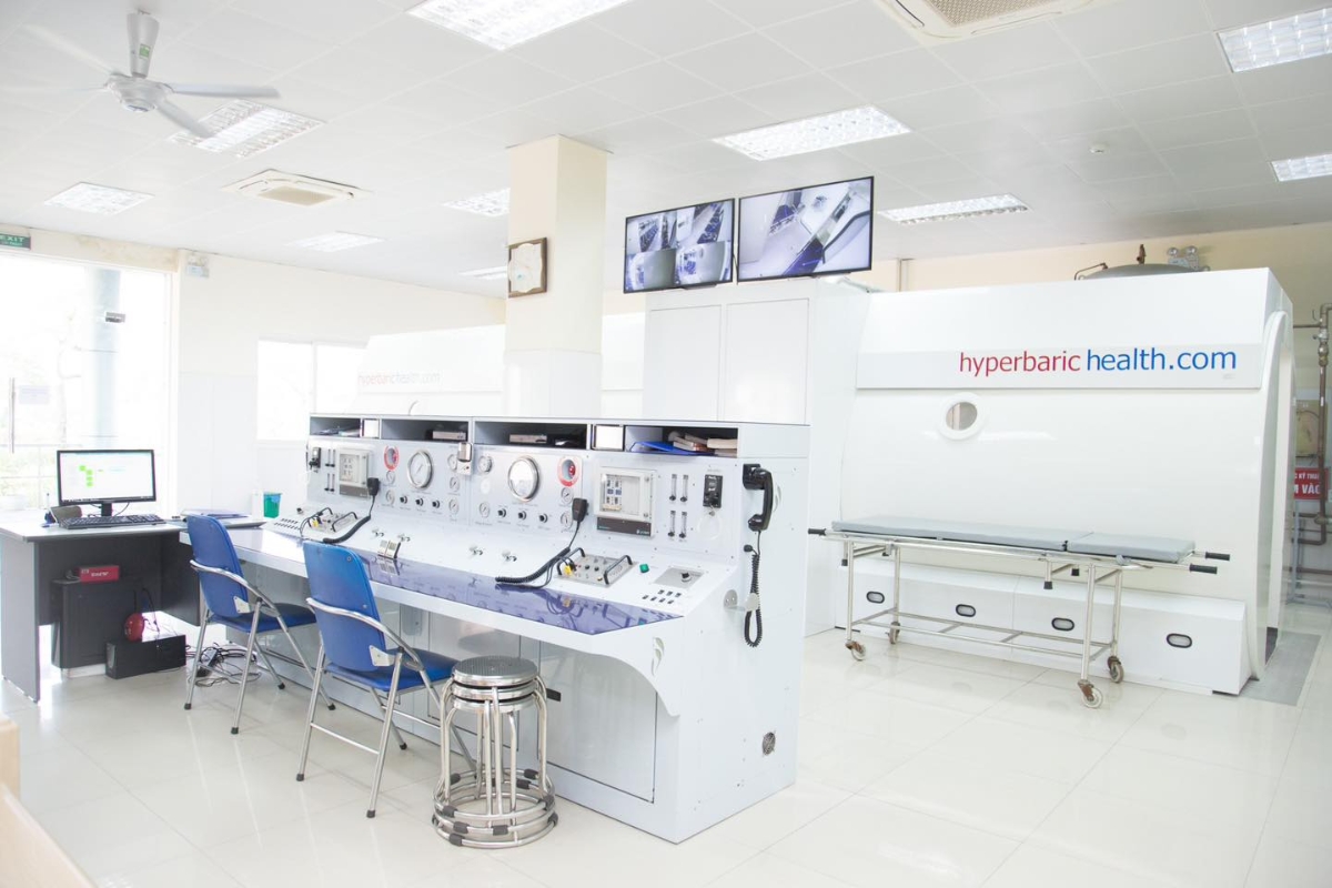 Viện Y học biển Việt Nam ứng dụng oxy cao áp đứng thứ 2 châu Á chỉ sau Trung Quốc.