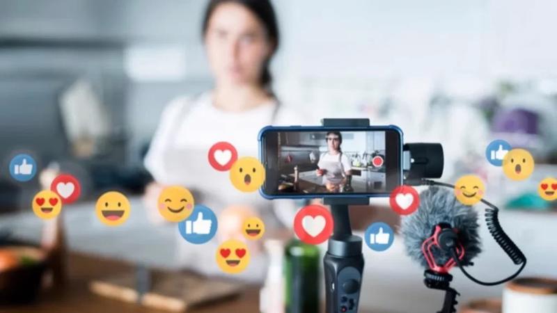 Luật Thương mại điện tử sẽ siết chặt quy định với người bán và người livestream.