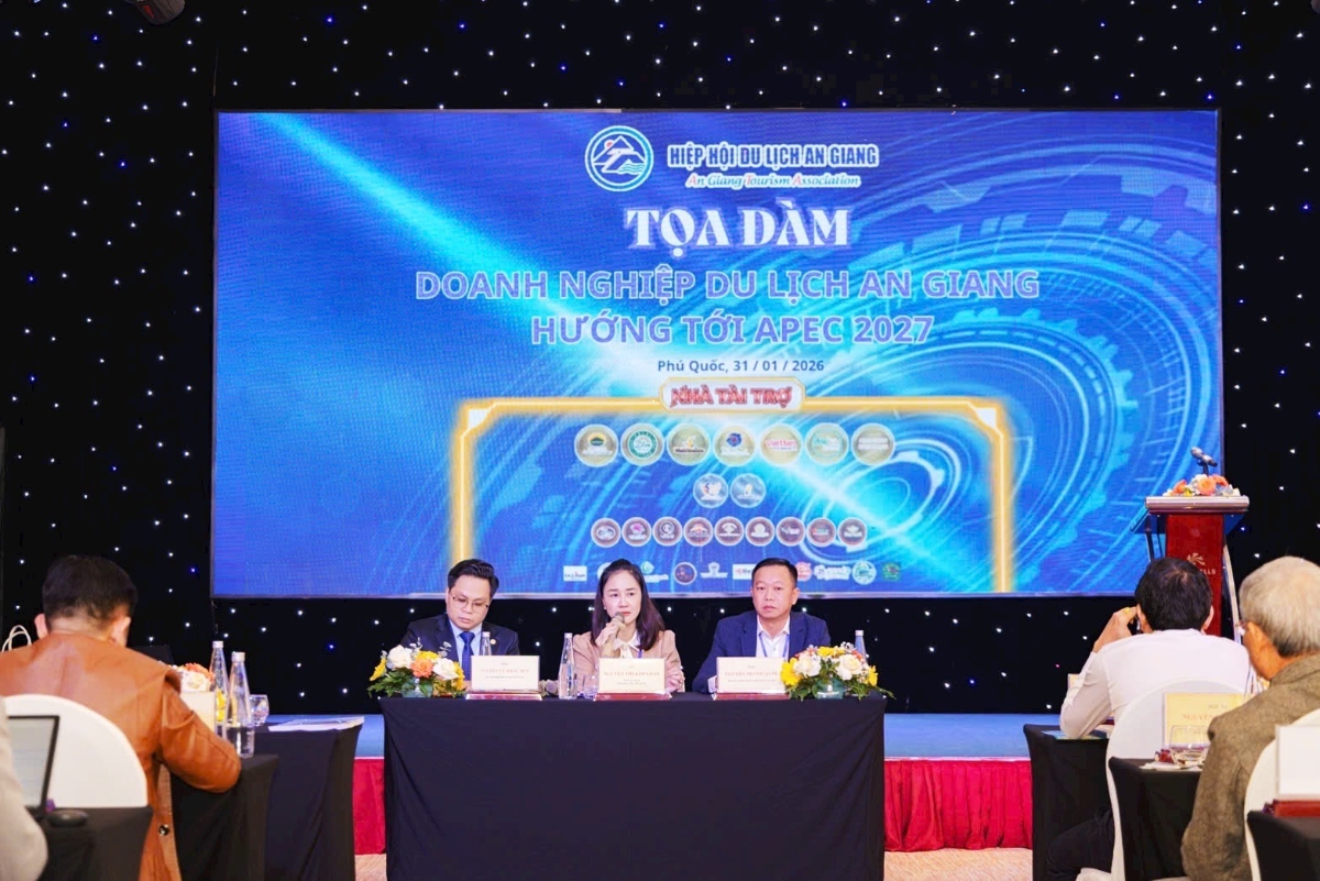 Tọa đàm “Doanh nghiệp du lịch An Giang hướng tới APEC 2027”.