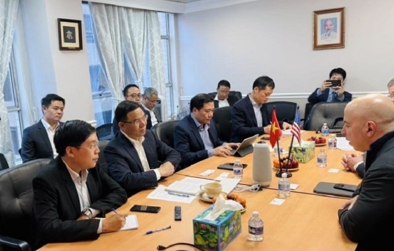 Quyền Bộ trưởng Lê Mạnh Hùng tiếp ông Roger Romulus Martella,&nbsp;Tổng Giám đốc điều hành&nbsp;GEVernova. Ảnh:&nbsp;MOIT.