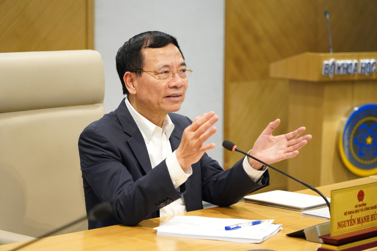 Bộ trưởng Nguyễn Mạnh Hùng:&nbsp;Nhà nước cần tạo ra động lực làm giàu chính đáng bằng công nghệ, xây dựng niềm tin xã hội để người dân không e ngại làm giàu thông qua khởi nghiệp công nghệ và đổi mới sáng tạo.