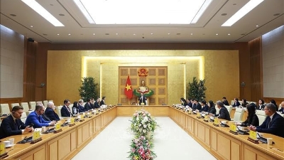 PM encourages greater invesment from Swiss and European enterprises 