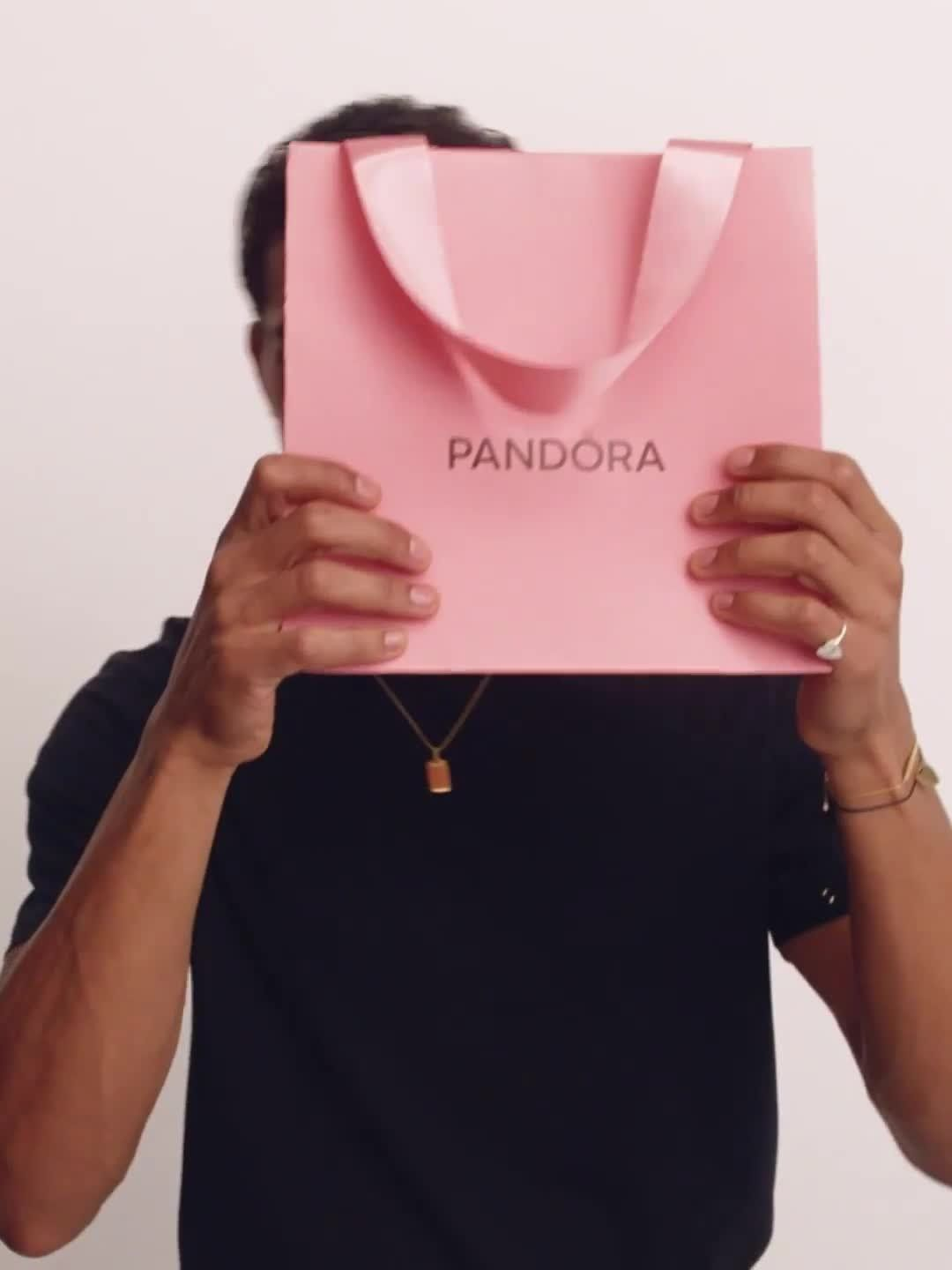 Cổ phiếu Pandora đang hướng tới phiên tăng mạnh nhất kể từ tháng 5/2025.