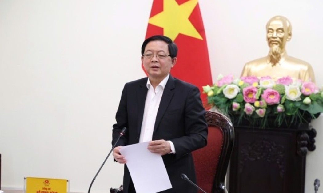 Phó Thủ tướng nhấn mạnh, thời gian tới là giai đoạn hết sức gấp rút, đòi hỏi Bộ Tư pháp phải tập trung cao độ nguồn lực, nhất là đối với các dự án luật còn lại, trong đó có nhiều chính sách mới. (Ảnh: Báo Chính phủ).