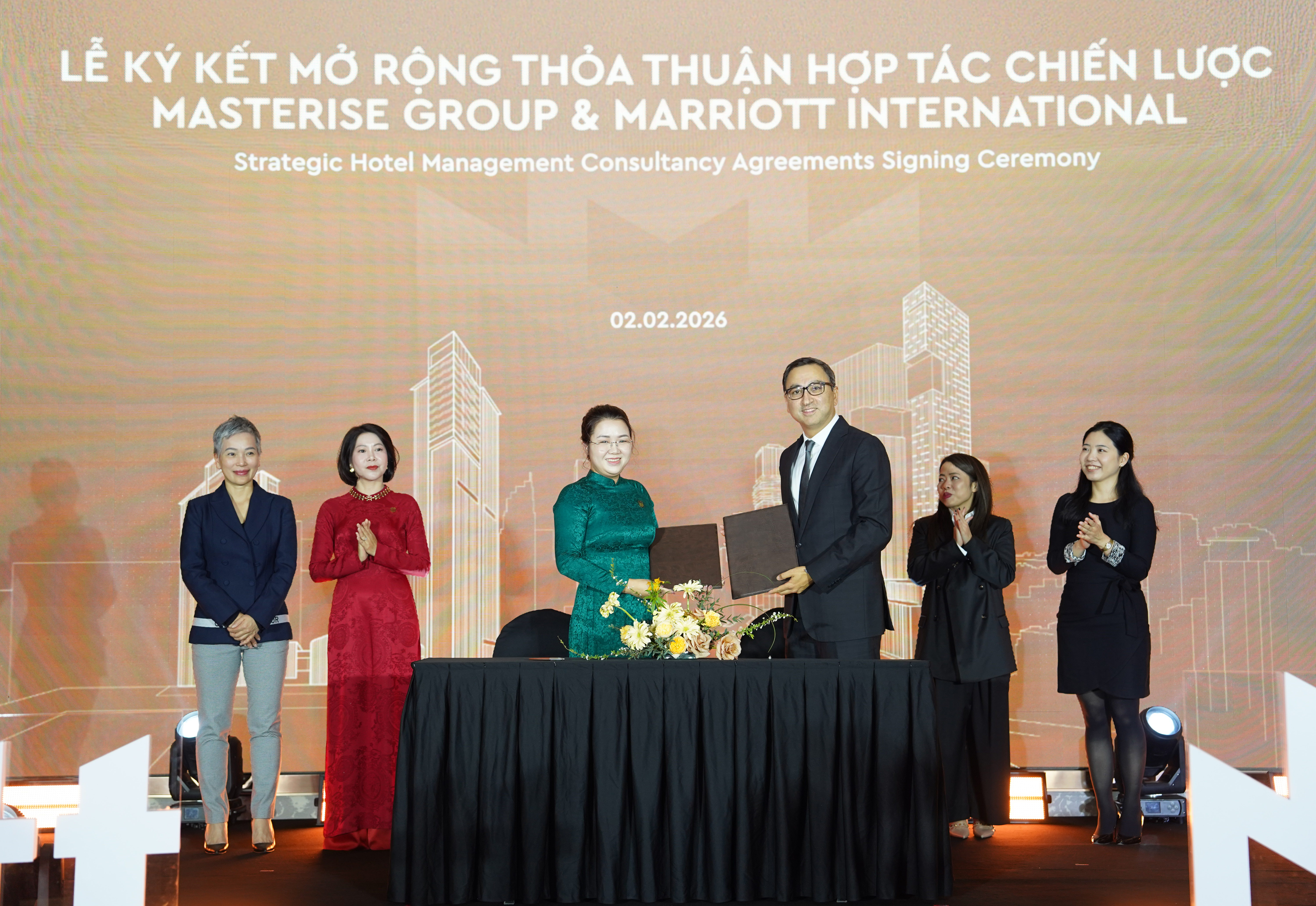 Masterise Group chính thức ký kết thỏa thuận hợp tác quản lý đa dự án với Marriott International.