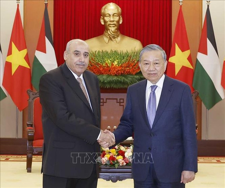 Tổng Bí thư Tô Lâm tiếp Chủ tịch Hạ viện Vương quốc Hashemite Jordan Mazen Turki El Qadi - Ảnh: TTXVN