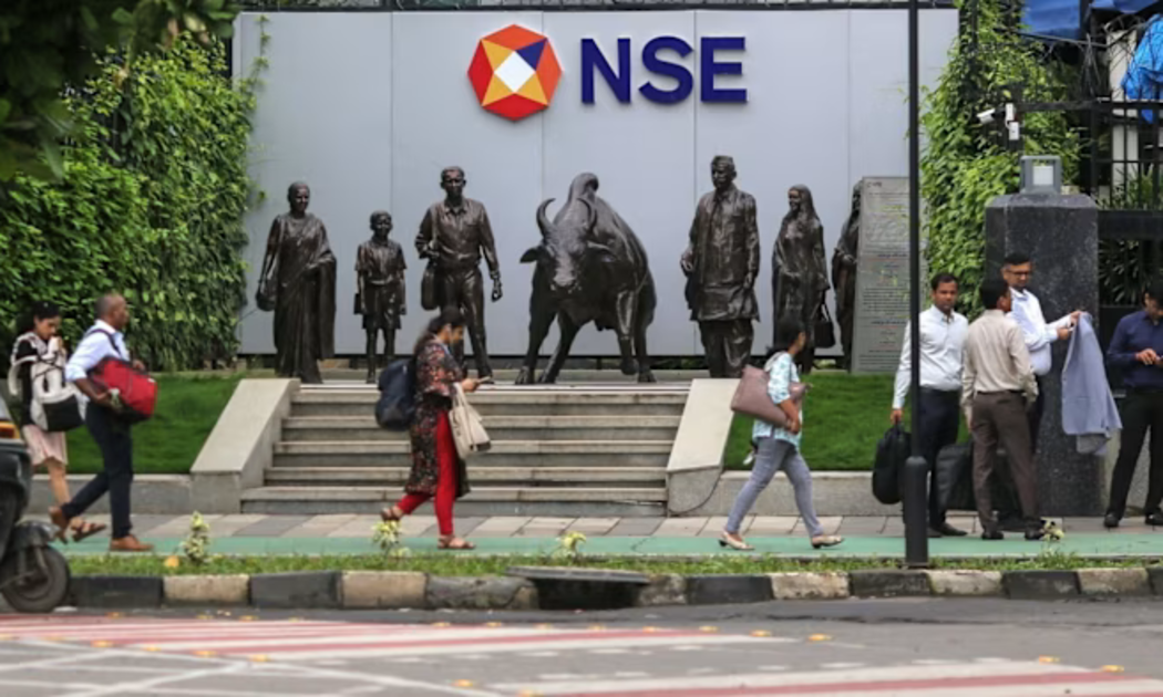 Chỉ số Nifty 50 - chỉ số blue-chip của thị trường chứng khoán Ấn Độ - tăng 2,6% trong phiên thứ Ba - Ảnh: Bloomberg