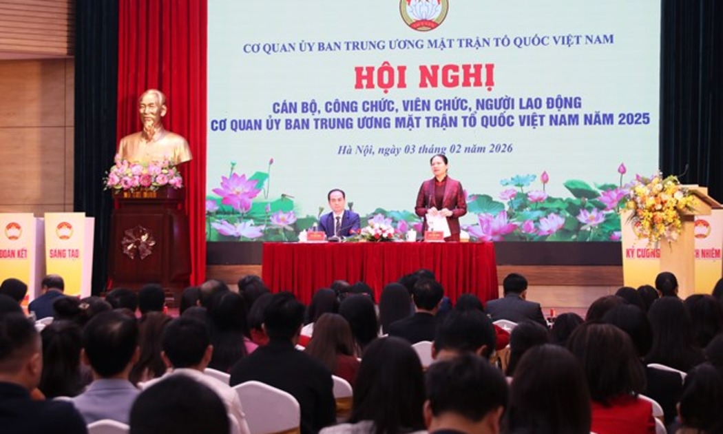 Bà Hà Thị Nga, Ủy viên Trung ương Đảng, Phó Bí thư Thường trực Đảng ủy Mặt trận Tổ quốc, các đoàn thể Trung ương, Phó Chủ tịch - Tổng Thư ký Ủy ban Trung ương Mặt trận Tổ quốc Việt Nam. Ảnh: Mặt trận.