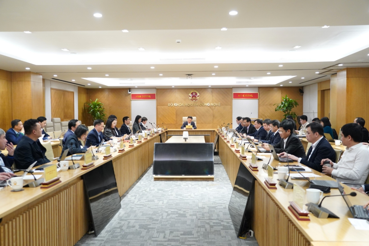 Toàn cảnh cuộc họp. 