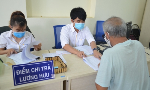 Chi trả lương hưu, chế độ bảo hiểm xong trước Tết Nguyên đán