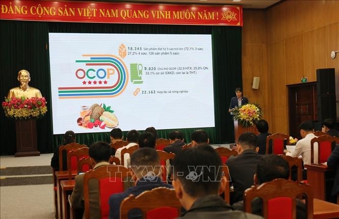 Ủy ban Trung ương Mặt trận Tổ quốc Việt Nam tổ chức hội nghị tập huấn cho cán bộ Mặt trận các tỉnh, thành phố khu vực phía Bắc về ứng dụng chuyển đổi số trong xây dựng nông thôn mới và giảm nghèo bền vững năm 2025. Ảnh: TTXVN.