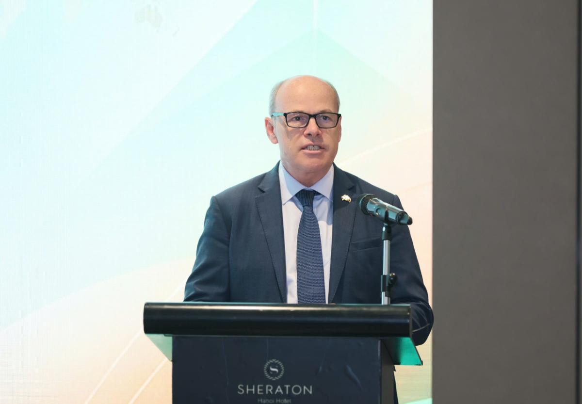 Đại sứ Canada, Ngài Jim Nickel.