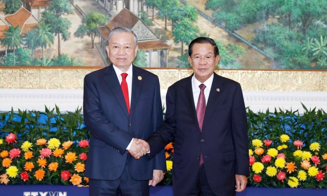 Tổng Bí thư Tô Lâm và Chủ tịch Đảng Nhân dân Campuchia Hun Sen. Ảnh: TTXVN