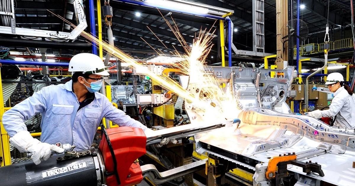 Sản xuất công nghiệp bứt phá ngay trong tháng đầu năm 2026