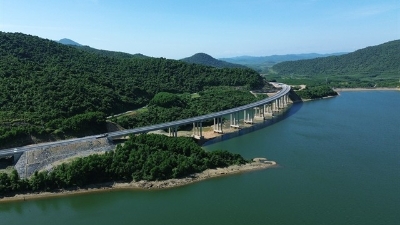 Vietnam to expand expressway network to 9,000km by 2050