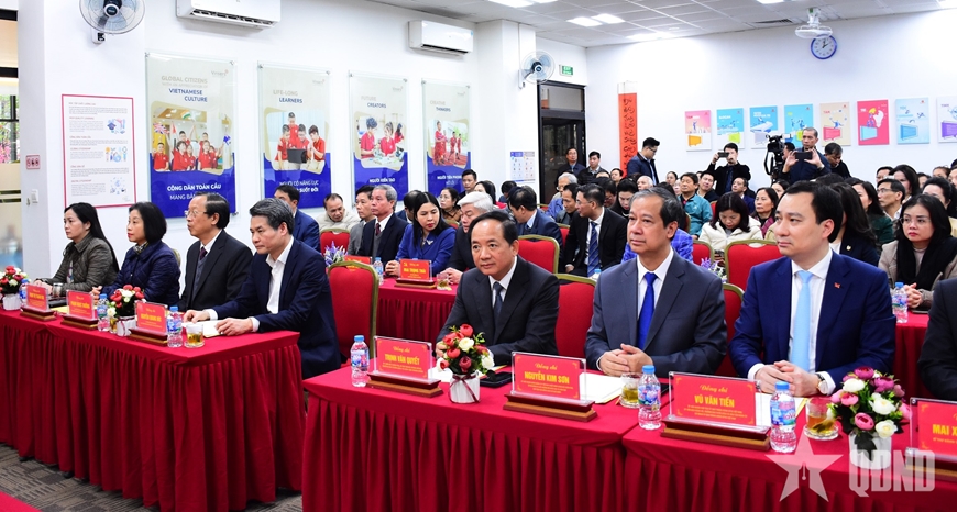 Các đại biểu dự hội nghị.
