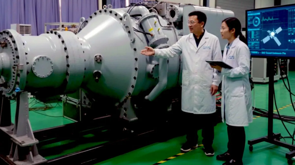 Trung Quốc hé lộ vũ khí vi sóng mới, ví như “cơn ác mộng của Starlink”