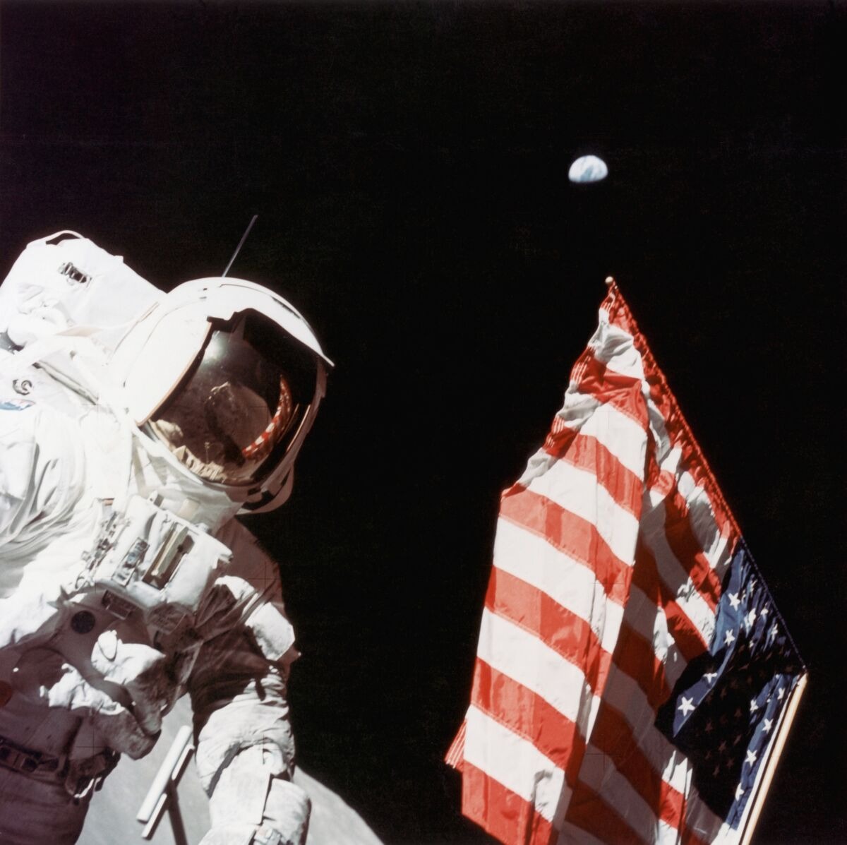 Không phải chương trình Apollo đưa con người lên Mặt Trăng, mà chính là các trung tâm dữ liệu phục vụ AI đang trở thành khoản đầu tư lớn bậc nhất mọi thời đại.