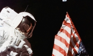 Không phải chương trình Apollo đưa con người lên Mặt Trăng, mà chính là các trung tâm dữ liệu phục vụ AI đang trở thành khoản đầu tư lớn bậc nhất mọi thời đại.