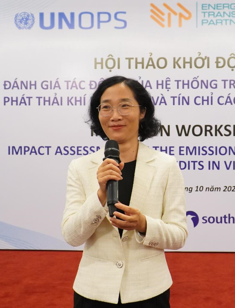 Bà Nguyễn Hồng Loan: Sàn giao dịch sẽ tạo điều kiện để các doanh nghiệp tiên phong trong giảm phát thải tiếp cận thêm nguồn lực tài chính, nâng cao lợi thế cạnh tranh trong bối cảnh các yêu cầu xanh và rào cản carbon trong thương mại quốc tế ngày càng gia tăng.
