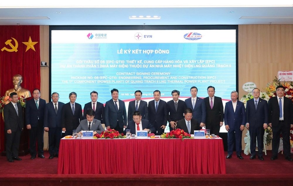 Lễ ký kết Hợp đồng gói thầu EPC của Dự án thành phần 1 (Nhà máy điện) thuộc Dự án Nhà máy Nhiệt điện LNG Quảng Trạch II.