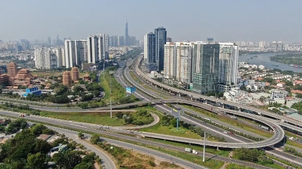 Hạ tầng giao thông TP.Hồ Chí Minh: “Đòn bẩy” tái cấu trúc tăng trưởng kinh tế xã hội