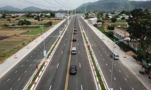 Đẩy nhanh tiến độ cao tốc Biên Hòa - Vũng Tàu để khai thác tạm trước Tết