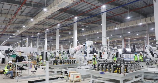 Doanh nghiệp Hà Tĩnh đầu tư công nghệ mới nhằm nâng cao hiệu suất sử dụng năng lượng.