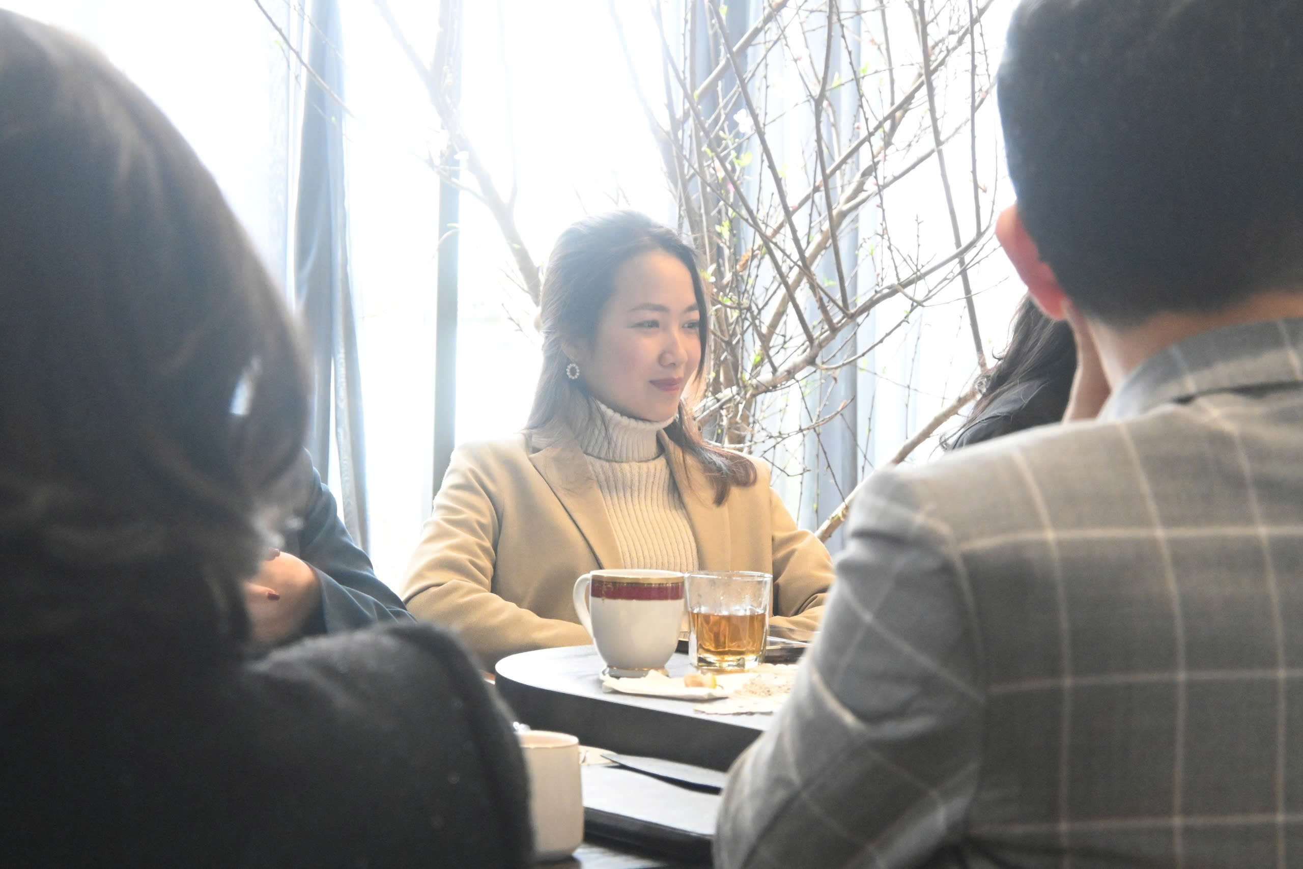 Bà Haley Phan tại một workshop về lập chiến lược cho startup. Ảnh: NVCC