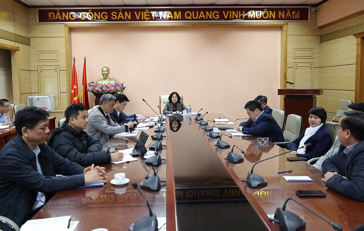 Bộ Y tế họp rà soát, kiểm tra công tác phòng, chống dịch dịp trước, trong và sau Tết Nguyên đán Bính Ngọ. Ảnh: MOH.&nbsp;