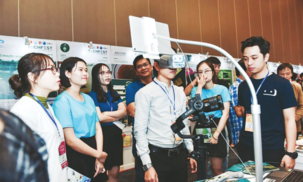 Tạo dựng hệ sinh thái mở: Cần sự bắt tay chiến lược giữa doanh nghiệp dẫn dắt và startup