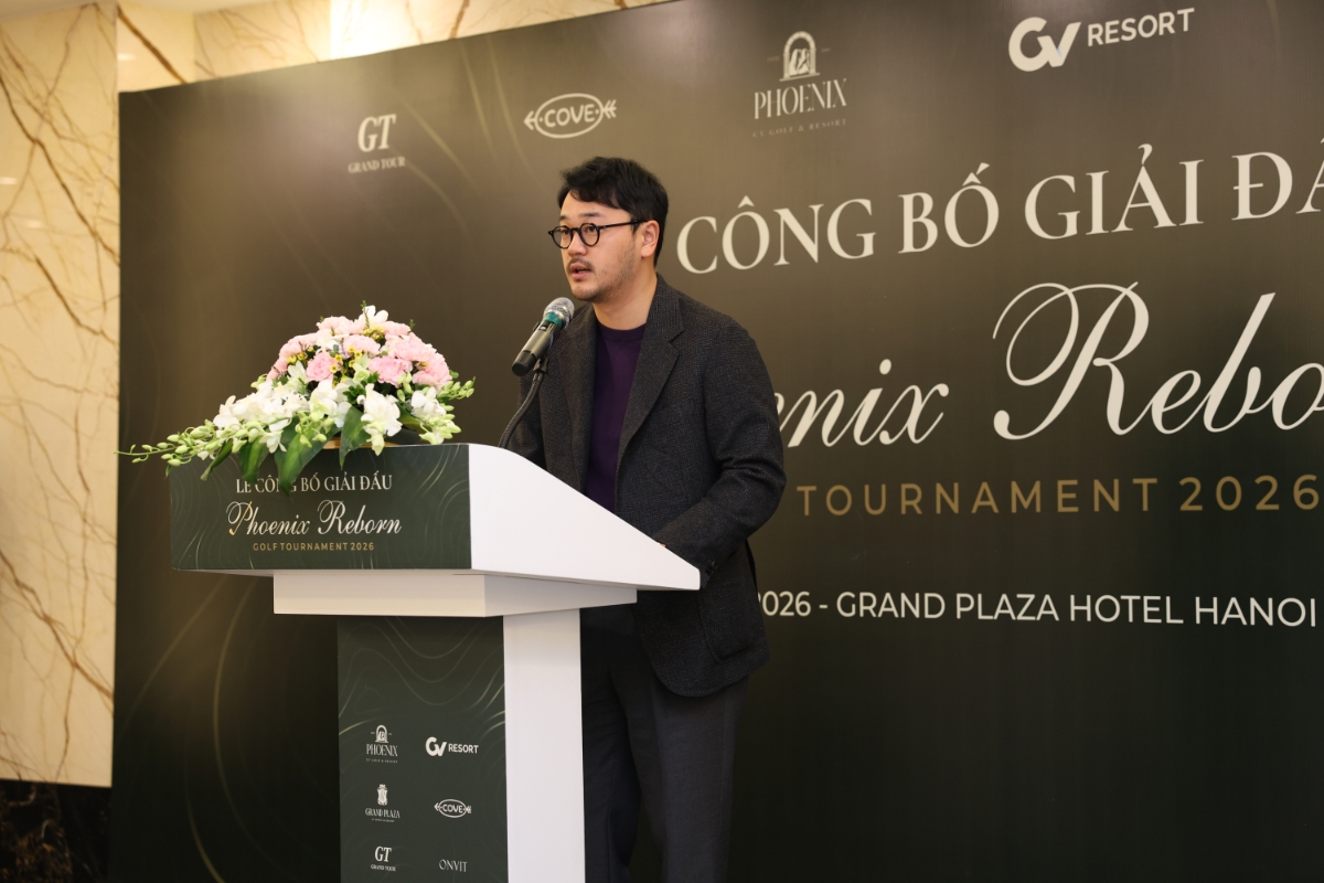 Phó Chủ tịch CV Group Lee Ho Seong phát biểu khai mạc giải đấu Phoenix Reborn Golf Tournament 2026.&nbsp;Ảnh:&nbsp;CV Resort.