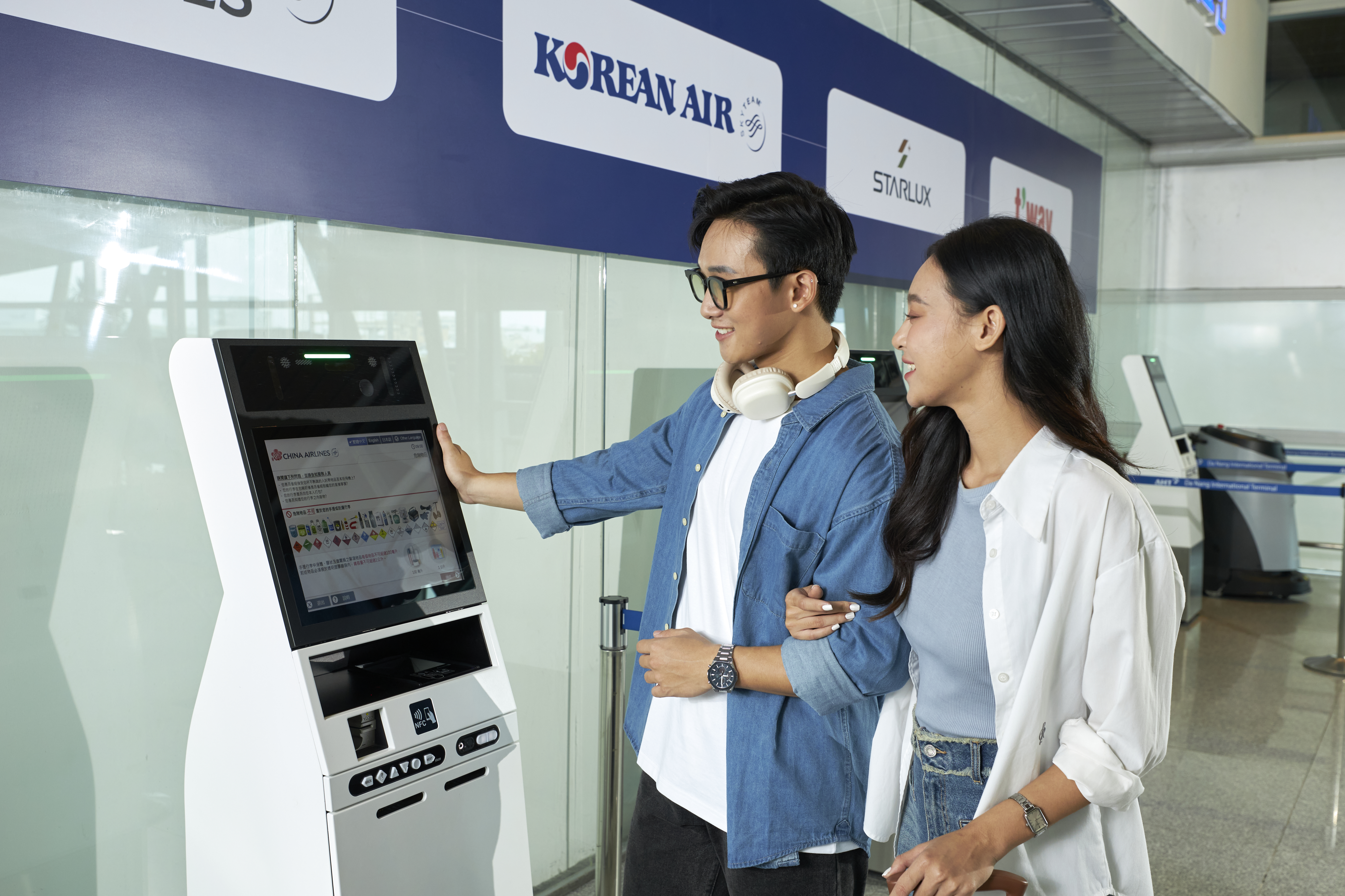 Làm thủ tục tự động tại Nhà ga T2-sân bay quốc tế Đà Nẵng