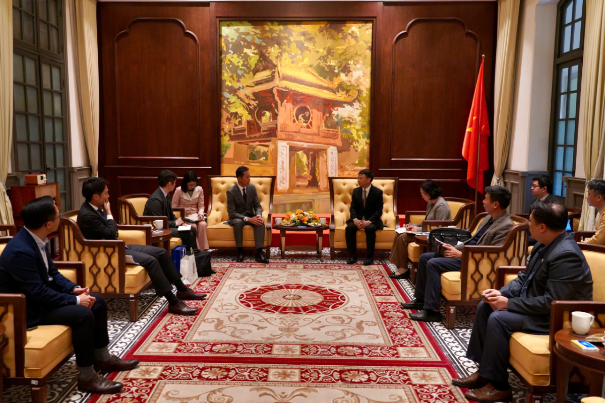 Toàn cảnh buổi làm việc.